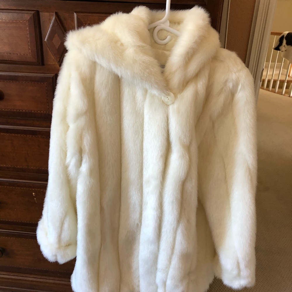Beautiful white faux fur Pamela McCoy coat.